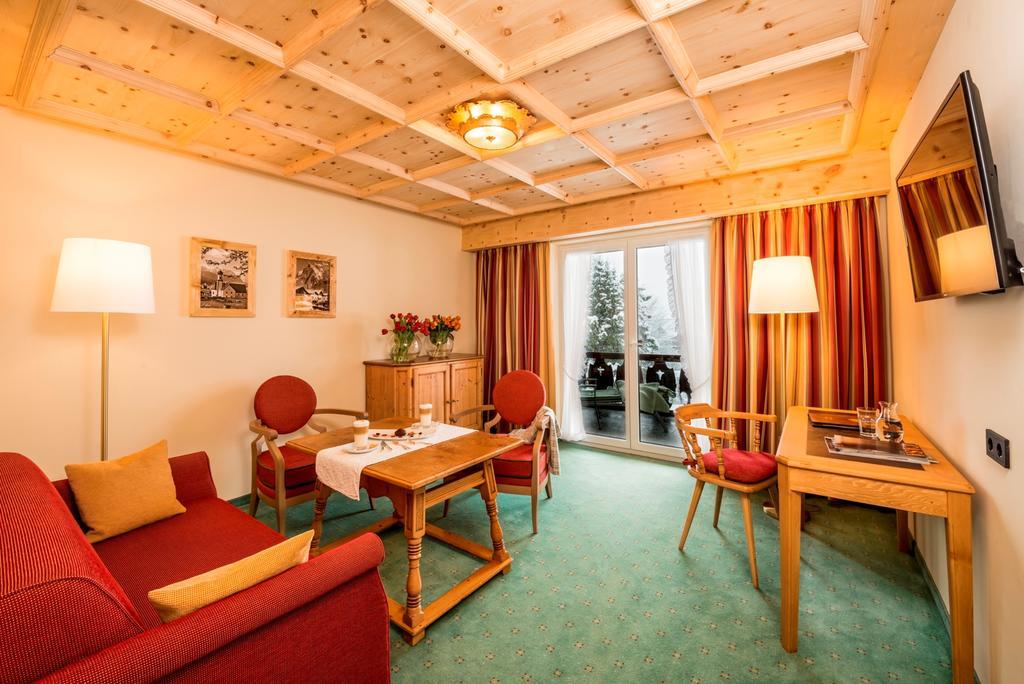 Parkhotel Wallgau Exteriör bild